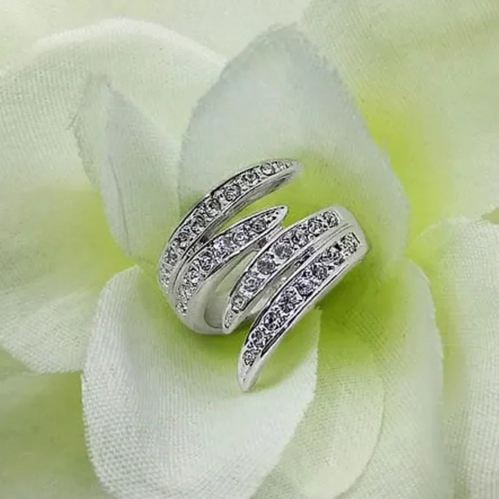 Ladies Premium Platinum Ring